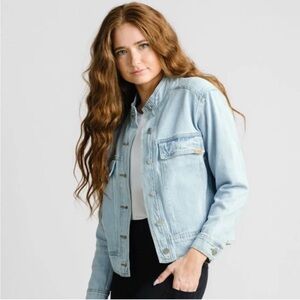 Zyia‎ Crossroads Denim jacket Light Wash size Large